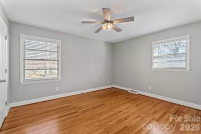 1717 Woodvalley Drive, Charlotte, NC 28216 - Photo 8