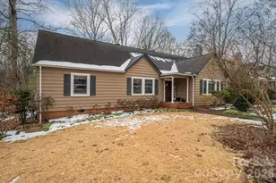 102 Hillside Dr, Shelby, NC 28150 - Photo 2