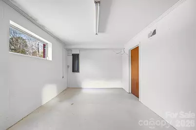 701 E Oakwood Avenue, Albemarle, NC 28001 - Photo 32