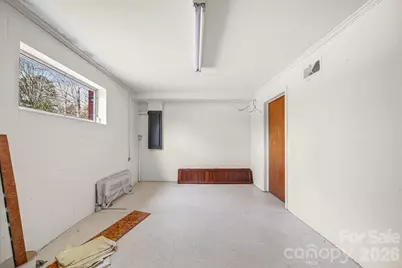 701 E Oakwood Avenue, Albemarle, NC 28001 - Photo 28