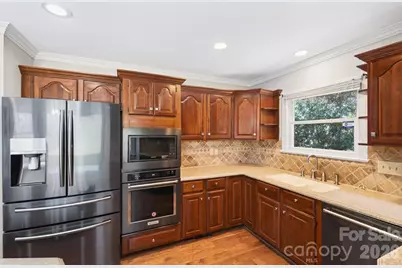 4711 Mountain Point Lane, Charlotte, NC 28216 - Photo 16