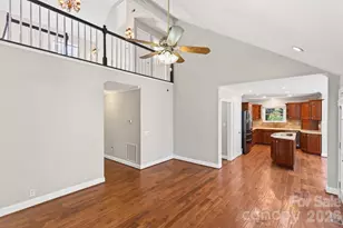 4711 Mountain Point Ln, Charlotte, NC 28216 - Photo 12