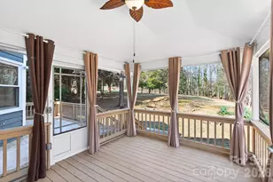 4711 Mountain Point Ln, Charlotte, NC 28216 - Photo 36