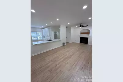 732 Inwood Hill Drive, Gastonia, NC 28056 - Photo 2