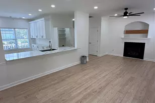 732 Inwood Hill Dr, Gastonia, NC 28056 - Photo 2