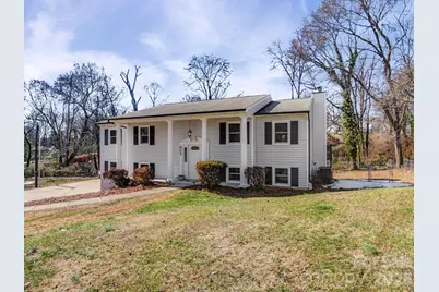 605 Spring Street, Mount Holly, NC 28120 - Photo 2