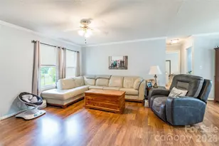 1828 Pine Hollow Pl, Hudson, NC 28638 - Photo 4