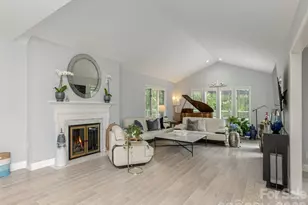 30 W Fairway Dr, Etowah, NC 28729 - Photo 4