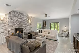 30 W Fairway Dr, Etowah, NC 28729 - Photo 28