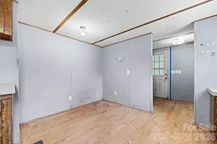 1612 Honeysuckle Pond Rd, Rock Hill, SC 29732 - Photo 10