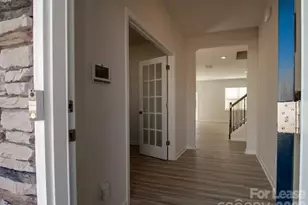 1821 Vanderlyn St, Monroe, NC 28112 - Photo 4