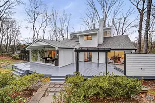 3911 Windwood Cir, Charlotte, NC 28226 - Photo 2