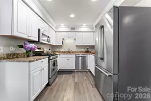 3520 Colony Rd, Charlotte, NC 28211 - Photo 2