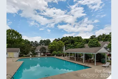 10783 Holly Ridge Boulevard, Charlotte, NC 28216 - Photo 20