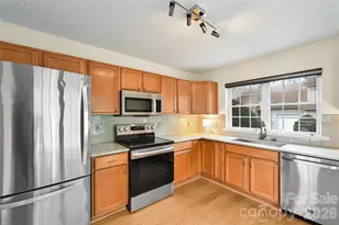 30 Grist Mill Dr, Hendersonville, NC 28739 - Photo 14