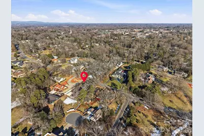 1215 6th Street NW, Hickory, NC 28601 - Photo 44