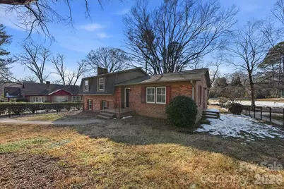 1215 6th Street NW, Hickory, NC 28601 - Photo 38