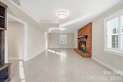 1215 6th Street NW, Hickory, NC 28601 - Photo 22