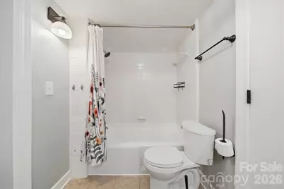 1215 6th Street NW, Hickory, NC 28601 - Photo 26