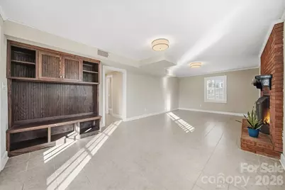 1215 6th Street NW, Hickory, NC 28601 - Photo 22