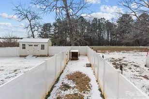 4275 Bethany Church Rd, Claremont, NC 28610 - Photo 34