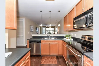 1101 W 1st Street #302, Charlotte, NC 28202 - Photo 8
