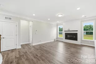 15216 First Broad Dr, Huntersville, NC 28078 - Photo 8