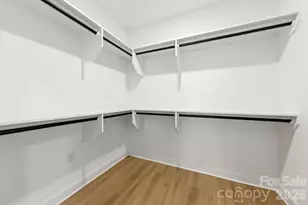 1800 Vinton St, Charlotte, NC 28216 - Photo 30