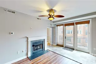 718 W Trade St, Charlotte, NC 28202 - Photo 10