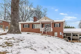 1640 W Nc 10 Hwy, Newton, NC 28658 - Photo 1