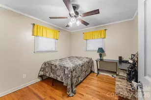 1640 W Nc 10 Hwy, Newton, NC 28658 - Photo 12