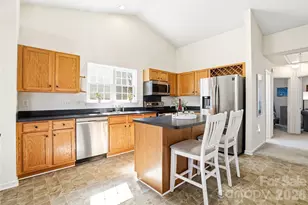 8812 Norway Ct, Charlotte, NC 28269 - Photo 8