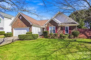 8812 Norway Ct, Charlotte, NC 28269 - Photo 1