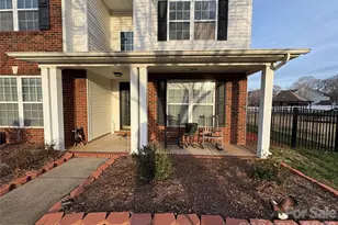 2132 Bluebonnet Ln, Stallings, NC 28104 - Photo 2