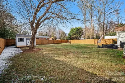 4532 Carriage Drive Circle, Charlotte, NC 28205 - Photo 28