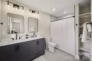 4532 Carriage Dr Cir, Charlotte, NC 28205 - Photo 18