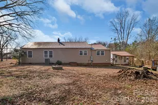 391 Phillipstown Rd, Kershaw, SC 29067 - Photo 38