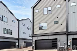 1110 Ivan Dr, Charlotte, NC 28216 - Photo 4