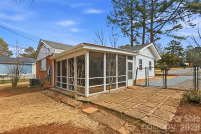 4401 Somerdale Lane, Charlotte, NC 28205 - Photo 34