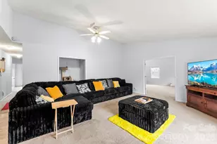 1304 Cambridge Dr, Shelby, NC 28152 - Photo 4