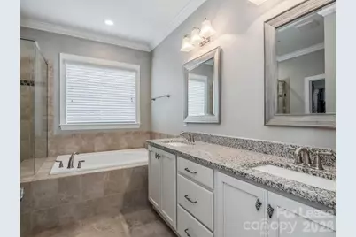 10524 Royal Winchester Drive, Charlotte, NC 28227 - Photo 16