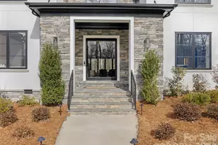 6017 Oxfordshire Rd, Waxhaw, NC 28173 - Photo 2