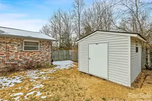 46 Sunny Acres Dr, Etowah, NC 28729 - Photo 18