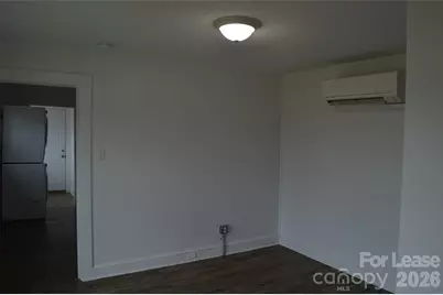 709 Elm Street, Statesville, NC 28677 - Photo 4