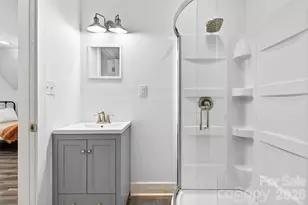 8026 Buck Creek Rd, Marion, NC 28752 - Photo 20