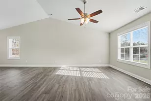 336 Pinecrest St, Salisbury, NC 28147 - Photo 8