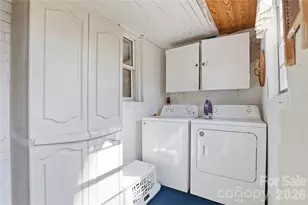 3115 Mathis Dr, Charlotte, NC 28208 - Photo 14