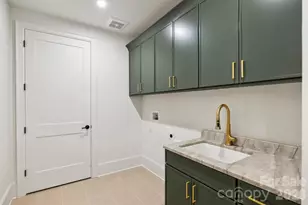 409 Queens Rd, Charlotte, NC 28207 - Photo 44