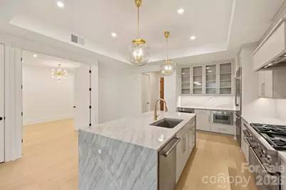 409 Queens Road #101, Charlotte, NC 28207 - Photo 14
