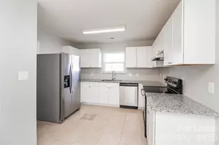 1143 Hannah Rae Ct, Charlotte, NC 28214 - Photo 6